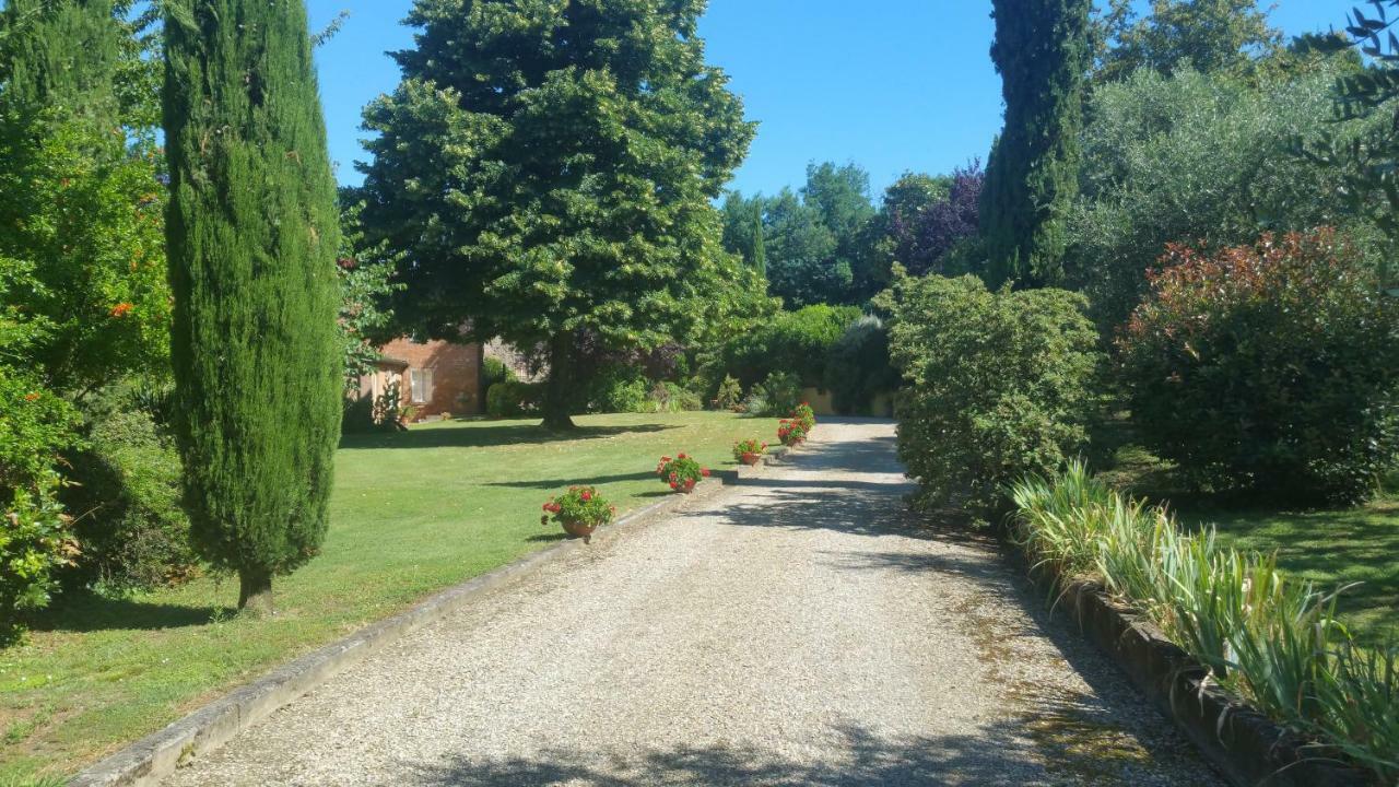 Вилла Il Fienile Del Colle Пеша Экстерьер фото